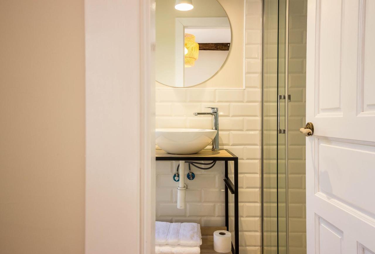 Hostal Lierganes Fluviarium Rooms Екстериор снимка